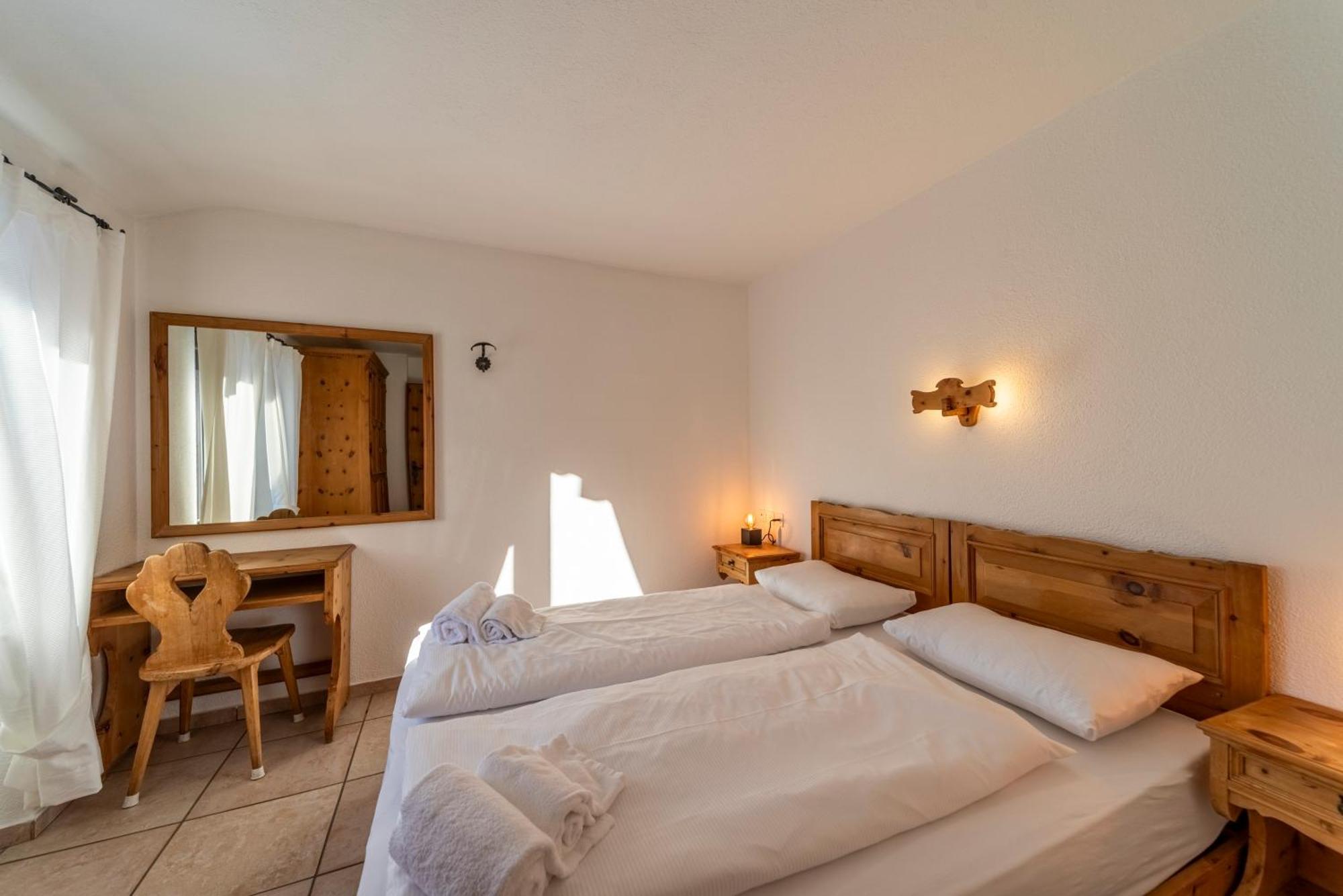 Silva Appartments And Rooms Silvaplana Phòng bức ảnh